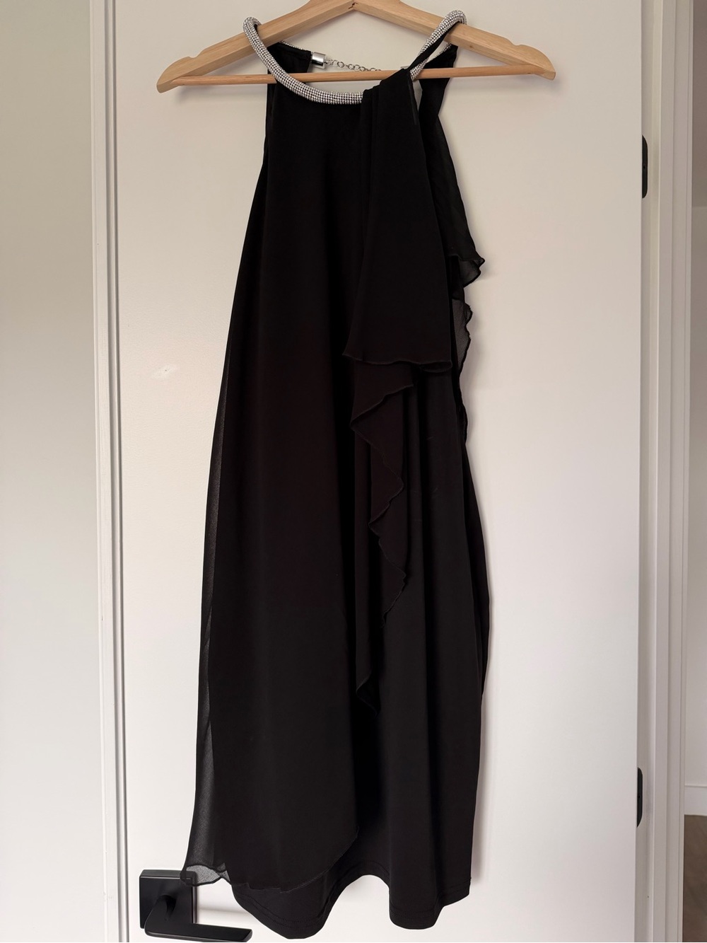 Le Château black evening dress
